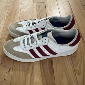 Classic Adidas Sneakers White and Maroon Red Men’s size 11
